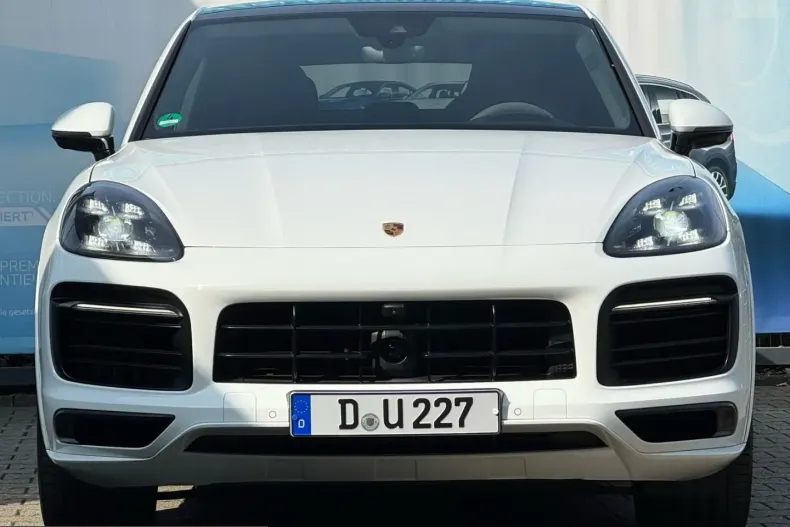 Porsche Cayenne din 2021 cu 74.300 km - oferta POR218893 - foto 2