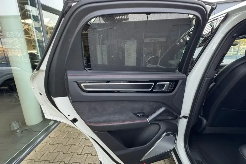 Porsche Cayenne din 2021 cu 74.300 km - oferta POR218893 - foto 27