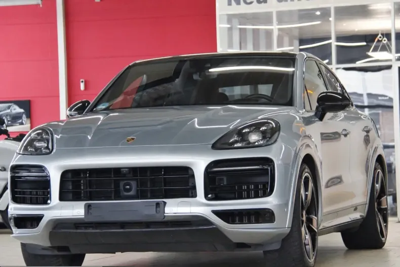 Porsche Cayenne din 2021 cu 85.000 km - oferta POR218894 - foto 1