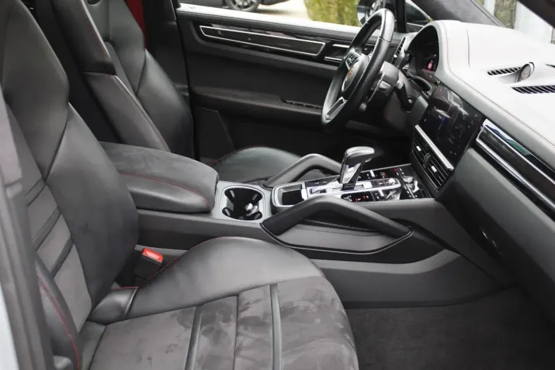 Porsche Cayenne din 2021 cu 85.000 km - oferta POR218894 - foto 5