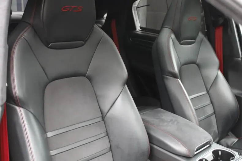 Porsche Cayenne din 2021 cu 85.000 km - oferta POR218894 - foto 18