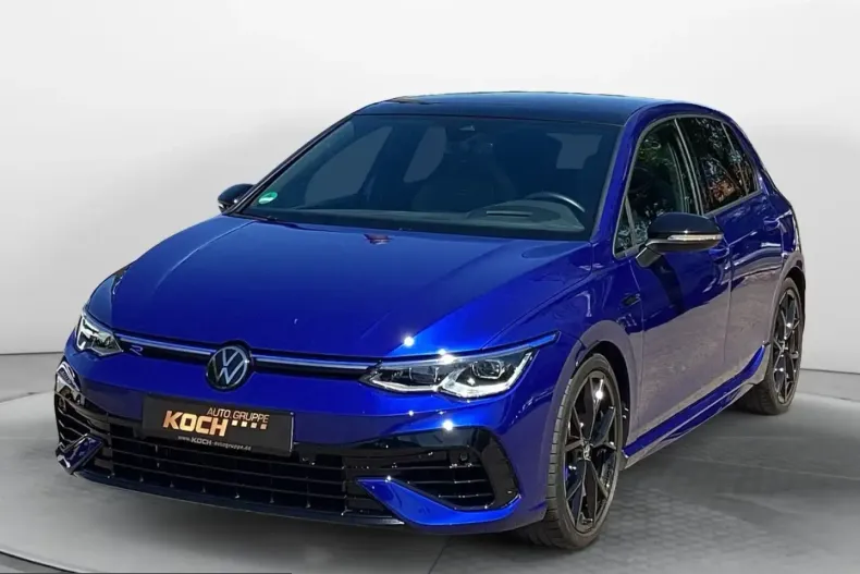Volkswagen Golf din 2024 cu 25.550 km - oferta VOL218895 - foto 1