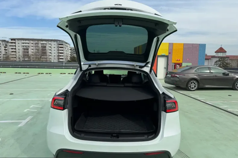 Tesla Model Y din 2022 cu 48.400 km - oferta TES218903 - foto 10