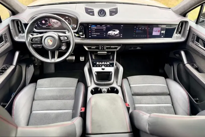 Porsche Cayenne Coupe din 2024 cu 42.200 km - oferta POR218904 - foto 7