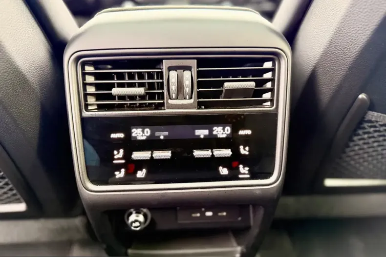 Porsche Cayenne Coupe din 2024 cu 42.200 km - oferta POR218904 - foto 25