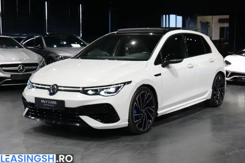 Volkswagen Golf din 2023 cu 42.288 km - oferta VOL218912 - foto 1