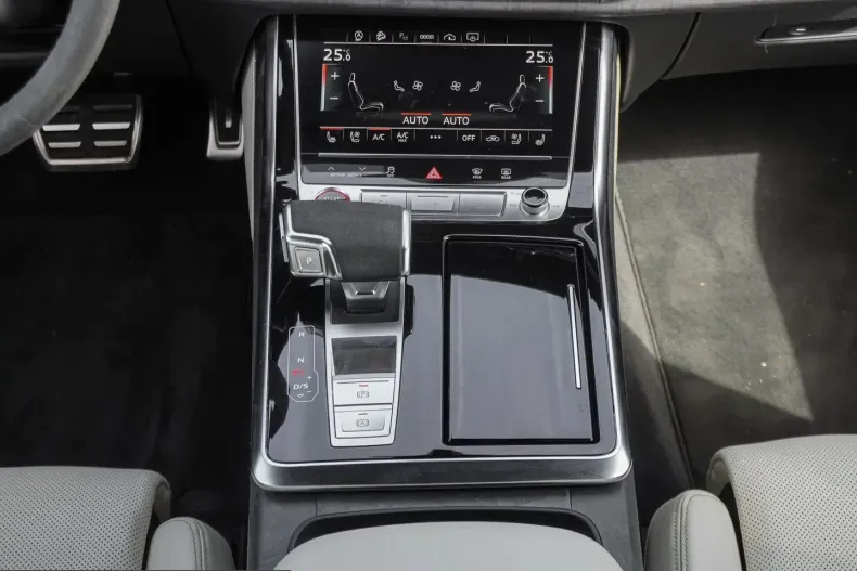 Audi RSQ8 din 2023 cu 52.955 km - oferta AUD218914 - foto 15