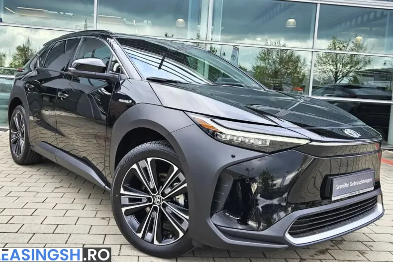 Toyota bZ4X din 2023 cu 24.150 km - oferta TOY218916 - foto 2