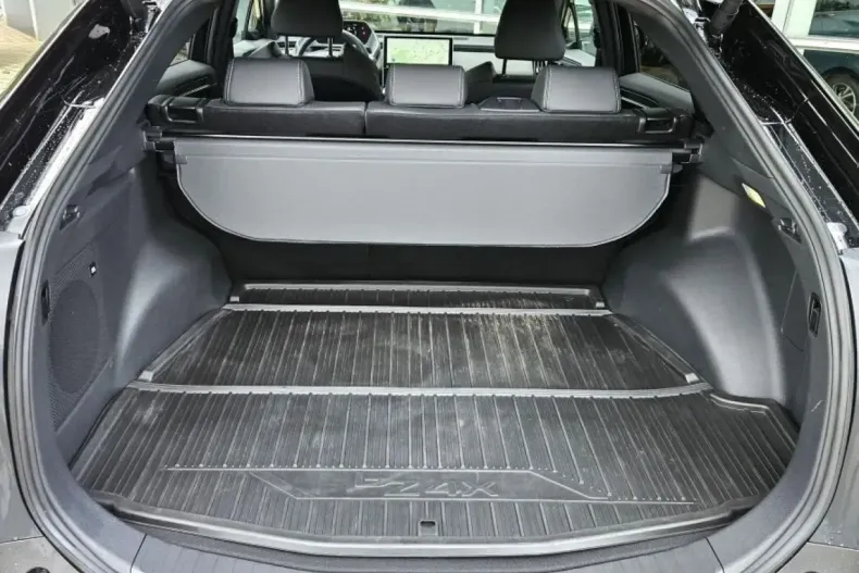 Toyota bZ4X din 2023 cu 24.150 km - oferta TOY218916 - foto 8