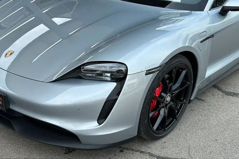 Porsche Taycan din 2022 cu 54.900 km - oferta POR218918 - foto 5