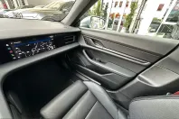 Porsche Taycan din 2022 cu 54.900 km - oferta POR218918 - foto 32