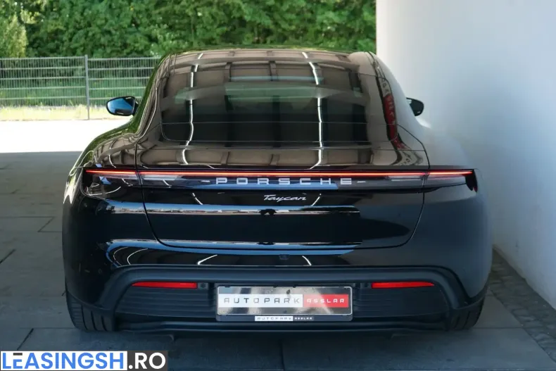 Porsche Taycan din 2023 cu 33.500 km - oferta POR218920 - foto 4