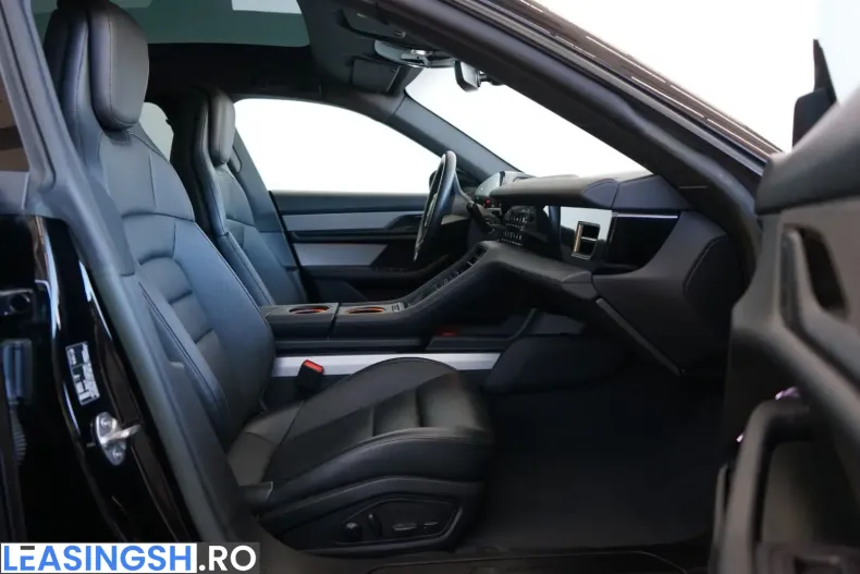 Porsche Taycan din 2023 cu 33.500 km - oferta POR218920 - foto 13