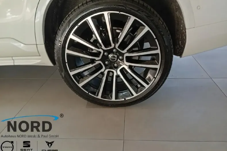Volvo XC90 din 2025 cu 13.400 km - oferta VOL218930 - foto 7