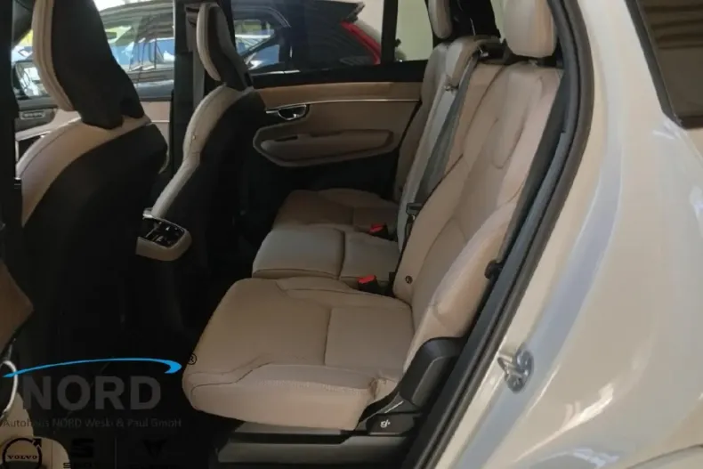 Volvo XC90 din 2025 cu 13.400 km - oferta VOL218930 - foto 12