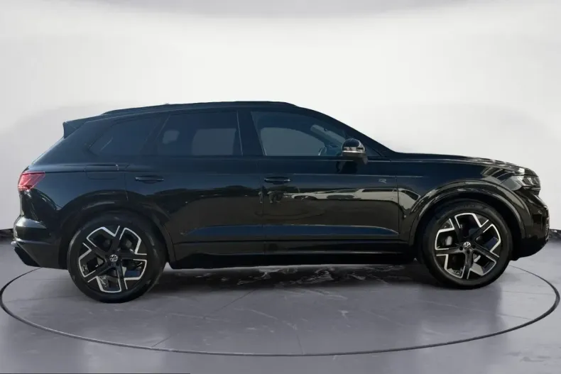 Volkswagen Touareg din 2025 cu 18.875 km - oferta VOL218931 - foto 5