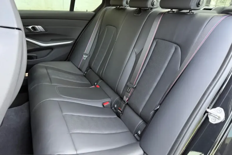 BMW M3 (Seria 3) din 2025 cu 39.000 km - oferta BMW218933 - foto 16