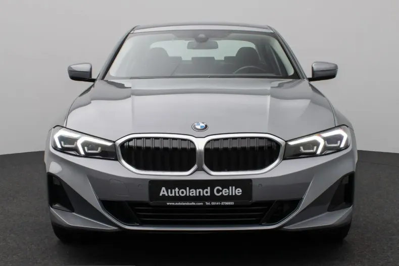 BMW 320 (Seria 3) din 2023 cu 60.761 km - oferta BMW218940 - foto 2
