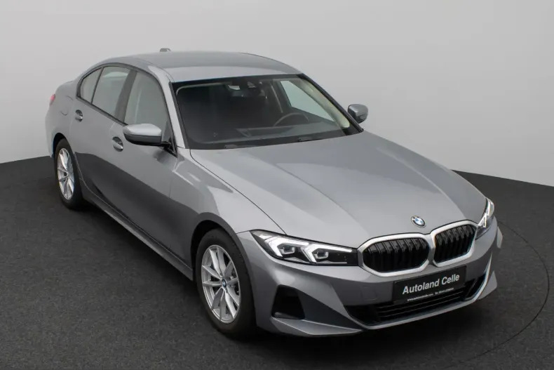BMW 320 (Seria 3) din 2023 cu 60.761 km - oferta BMW218940 - foto 3