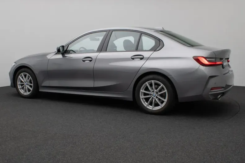 BMW 320 (Seria 3) din 2023 cu 60.761 km - oferta BMW218940 - foto 10