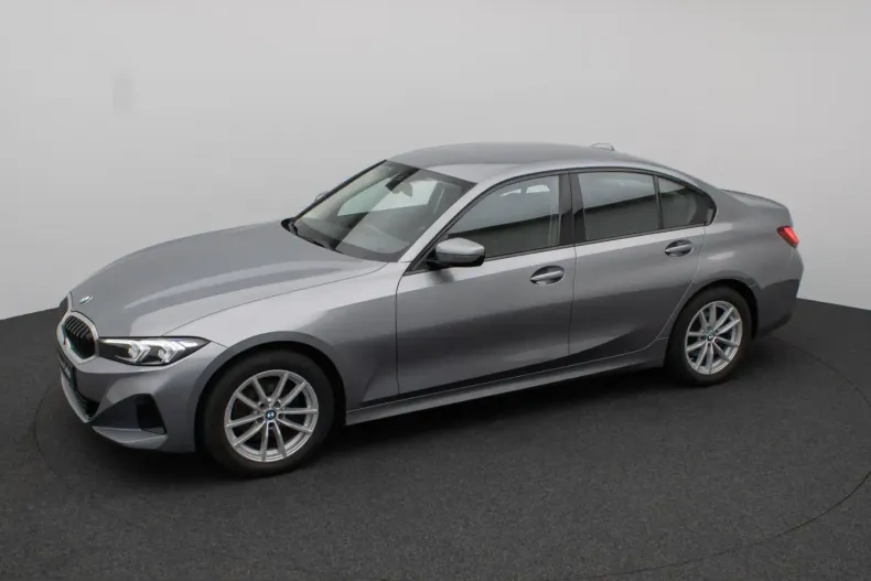 BMW 320 (Seria 3) din 2023 cu 60.761 km - oferta BMW218940 - foto 12