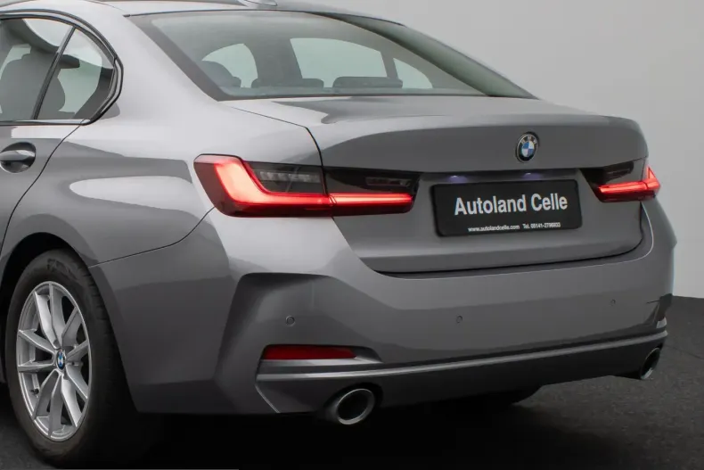 BMW 320 (Seria 3) din 2023 cu 60.761 km - oferta BMW218940 - foto 14
