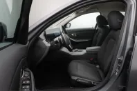 BMW 320 (Seria 3) din 2023 cu 60.761 km - oferta BMW218940 - foto 18