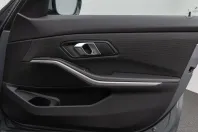 BMW 320 (Seria 3) din 2023 cu 60.761 km - oferta BMW218940 - foto 29