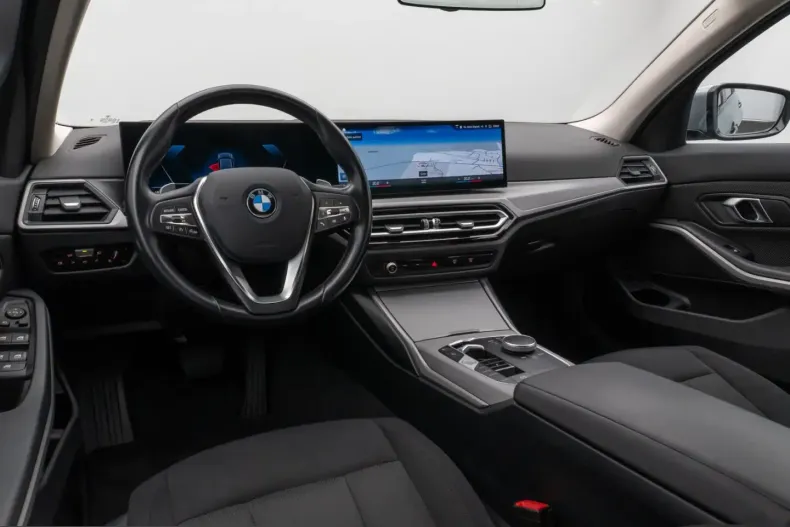 BMW 320 (Seria 3) din 2023 cu 60.761 km - oferta BMW218940 - foto 36