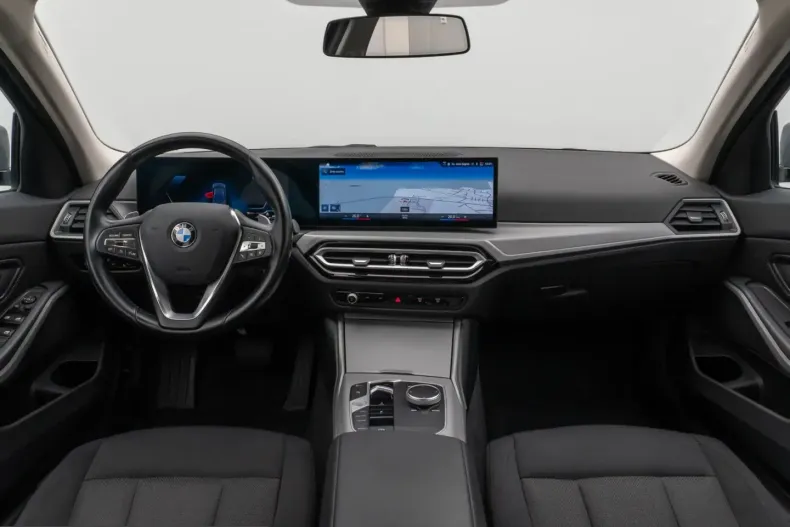BMW 320 (Seria 3) din 2023 cu 60.761 km - oferta BMW218940 - foto 37