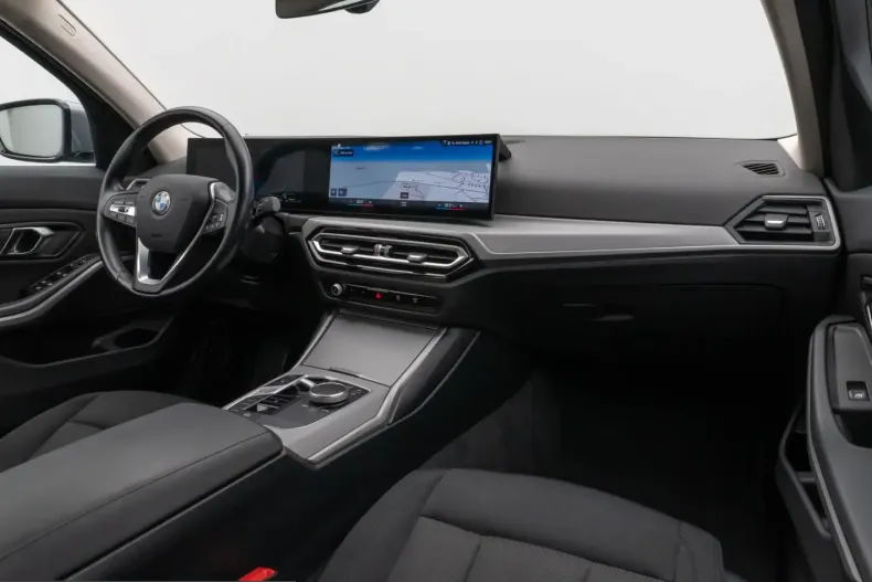 BMW 320 (Seria 3) din 2023 cu 60.761 km - oferta BMW218940 - foto 38