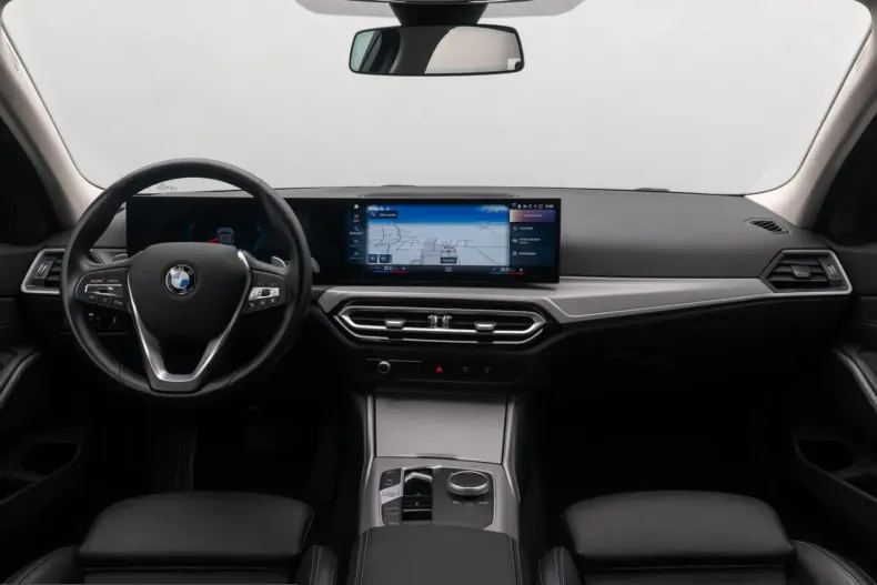 BMW 330 (Seria 3) din 2022 cu 72.563 km - oferta BMW218942 - foto 39