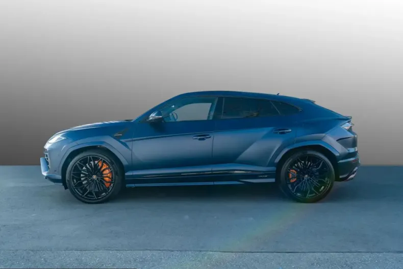 Lamborghini Urus din 2025 cu 16.500 km - oferta LAM218949 - foto 2