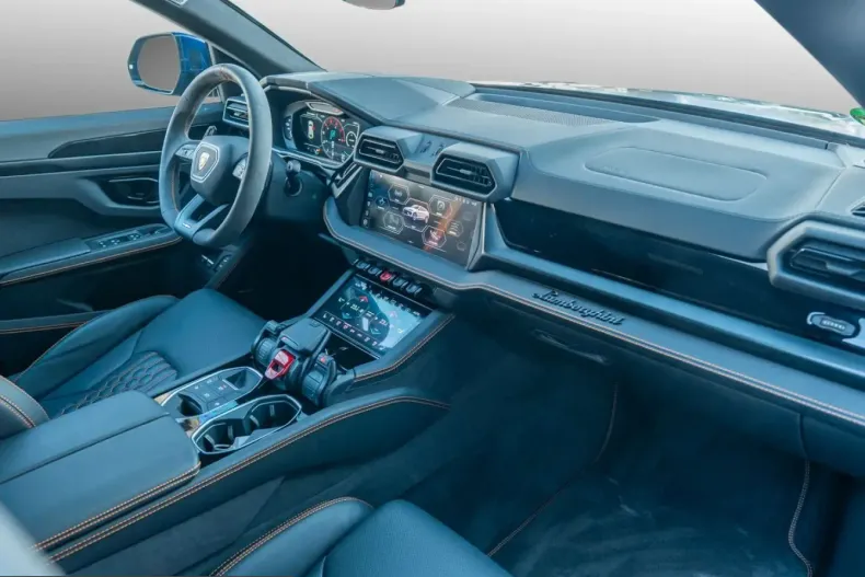 Lamborghini Urus din 2025 cu 16.500 km - oferta LAM218949 - foto 6