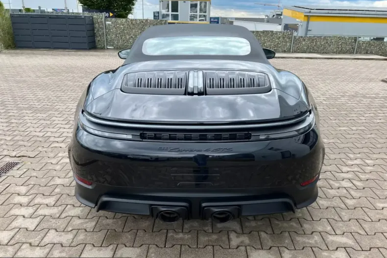 Porsche 911 din 2026 cu 5.000 km - oferta POR218951 - foto 3
