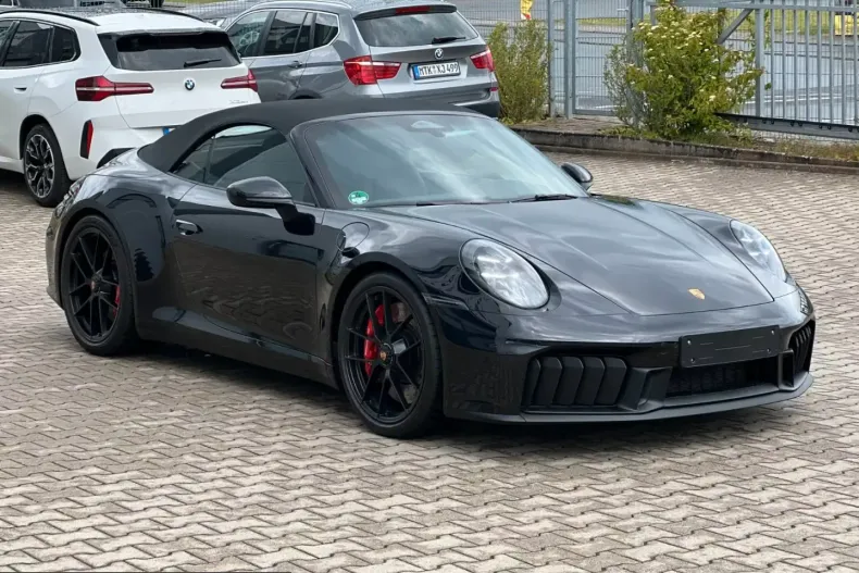 Porsche 911 din 2026 cu 5.000 km - oferta POR218951 - foto 11