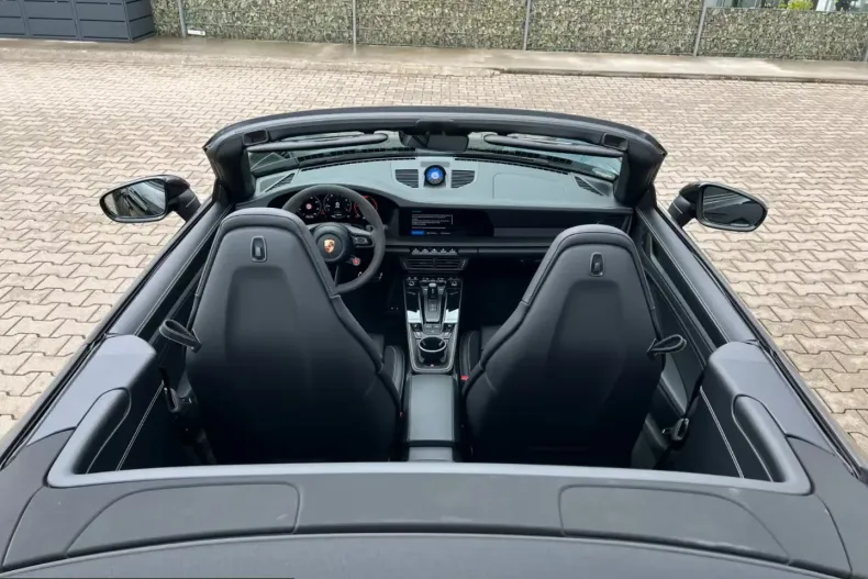 Porsche 911 din 2026 cu 5.000 km - oferta POR218951 - foto 13