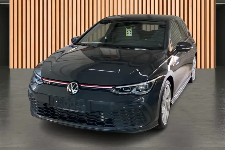 Volkswagen Golf din 2024 cu 22.012 km - oferta VOL218954 - foto 3