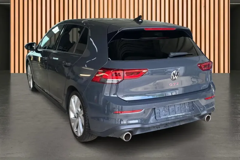 Volkswagen Golf din 2024 cu 22.012 km - oferta VOL218954 - foto 4