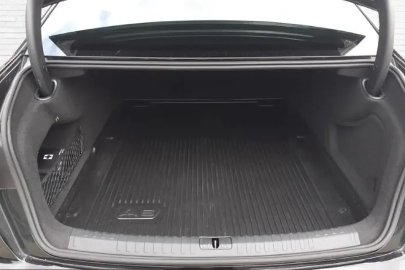 Audi A6 din 2024 cu 20.100 km - oferta AUD218960 - foto 7