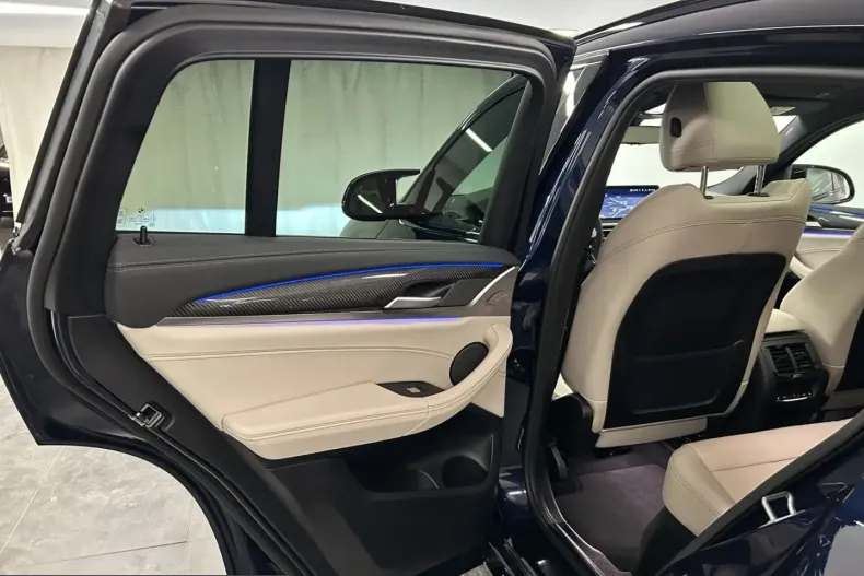 BMW X4 (Seria X) din 2025 cu 6.904 km - oferta BMW218969 - foto 14