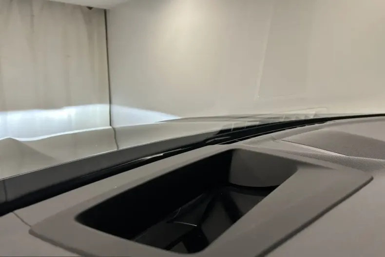 BMW X4 (Seria X) din 2025 cu 6.904 km - oferta BMW218969 - foto 28