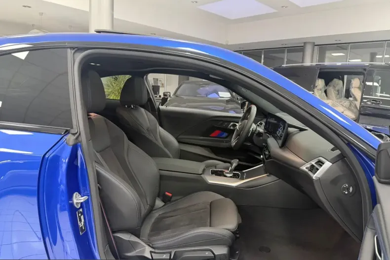 BMW M2 (Seria 2) din 2025 cu 5.216 km - oferta BMW218971 - foto 18