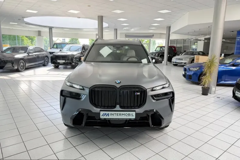 BMW X7 (Seria X) din 2024 cu 18.785 km - oferta BMW218973 - foto 2
