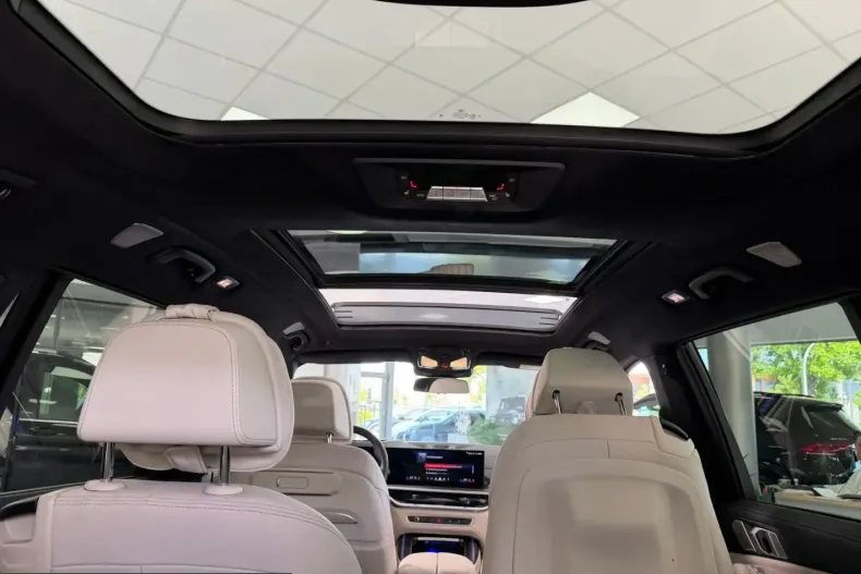 BMW X7 (Seria X) din 2024 cu 18.785 km - oferta BMW218973 - foto 28