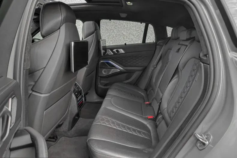 BMW X6 (Seria X) din 2021 cu 51.500 km - oferta BMW218975 - foto 8