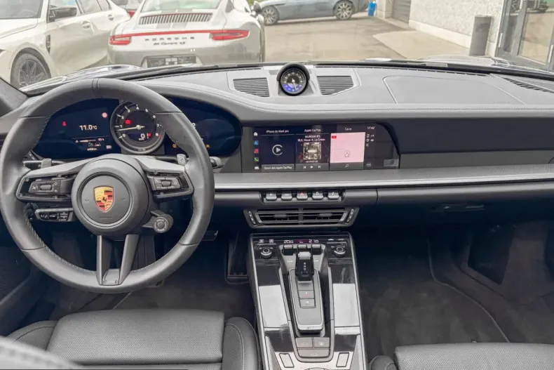 Porsche 992 din 2024 cu 5.900 km - oferta POR218979 - foto 2