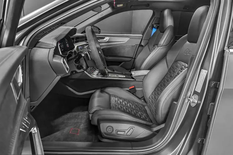 Audi RS6 din 2023 cu 55.000 km - oferta AUD218982 - foto 8