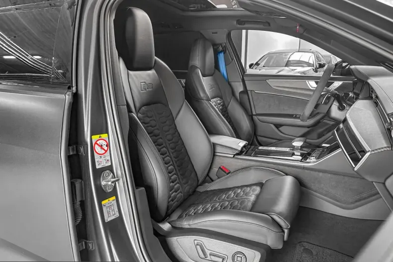 Audi RS6 din 2023 cu 55.000 km - oferta AUD218982 - foto 12