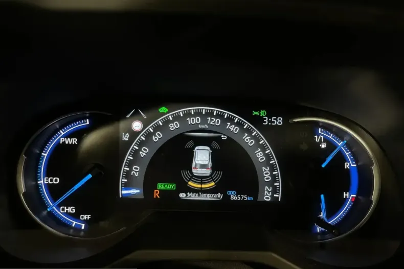 Toyota RAV4 din 2021 cu 86.575 km - oferta TOY218983 - foto 27